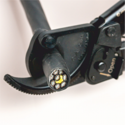 Leader Optec - RC-500 Ratcheting Cable Cutter, 500 MCM